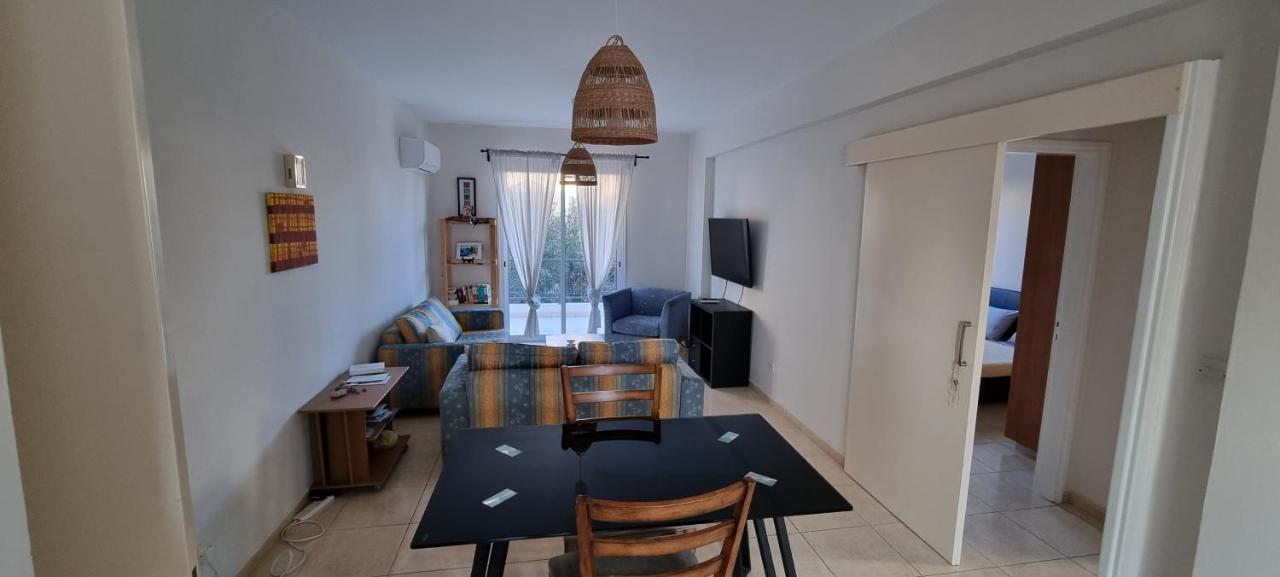 Ancient Paphos - Cozy Place Next To The Sea, Marina, Historical Sites, Buses, Mall, And Market 외부 사진